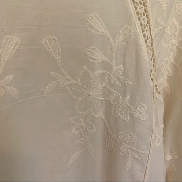 Soft Surroundings Floral Embroidered Bohemian Quarter Sleeve Blouse Medium - Picture 9 of 11